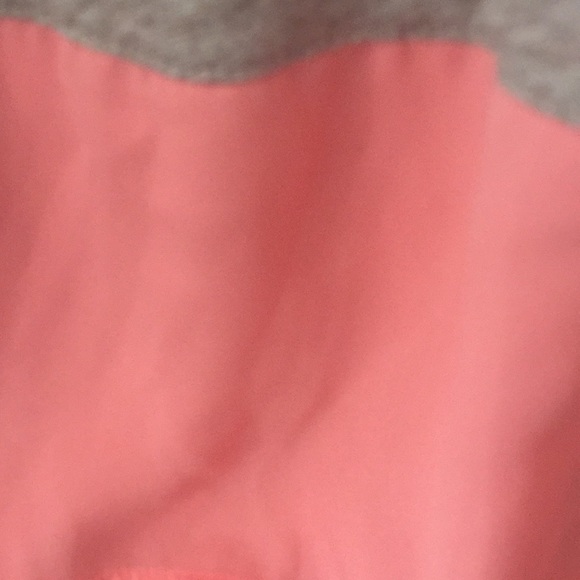 Express Top - Picture 2 of 8